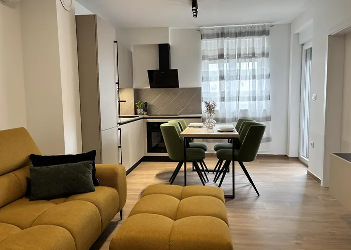 Lav- Newly, Modern Spot Daire *