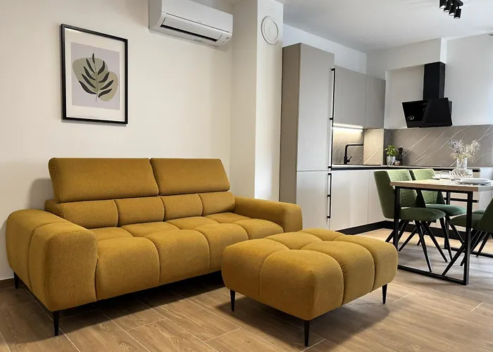 Lav- Newly, Modern Spot Lejlighed Pula
